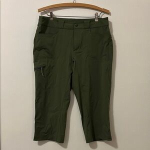 EMS Compass Womens 4 Point Trek Capri Pants Hiking Outdoor Water Resistant EUC